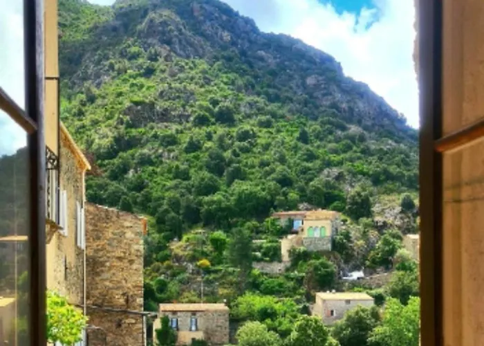 Medieval Au Coeur Du Village De